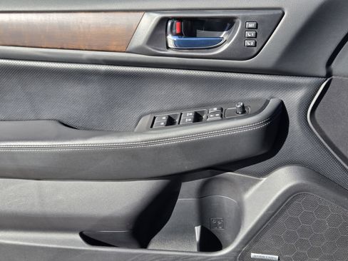 Used 2015 Subaru Outback 2.5i Limited image 28