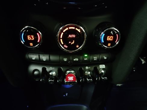 Used 2023 MINI Cooper S image 16