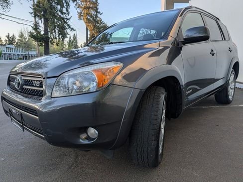 Used 2007 Toyota RAV4 Sport AWD/4WD image 3