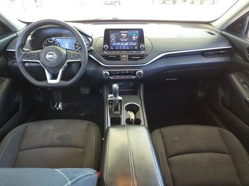 Used 2022 Nissan Altima 2.5 SV FWD image 30