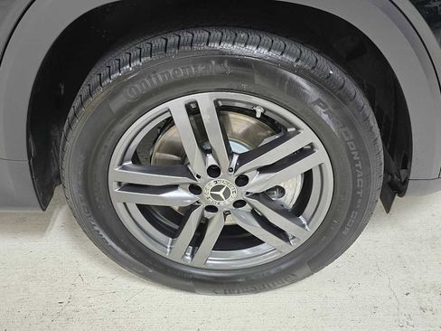 Certified 2025 Mercedes-Benz GLB 250 4MATIC image 9