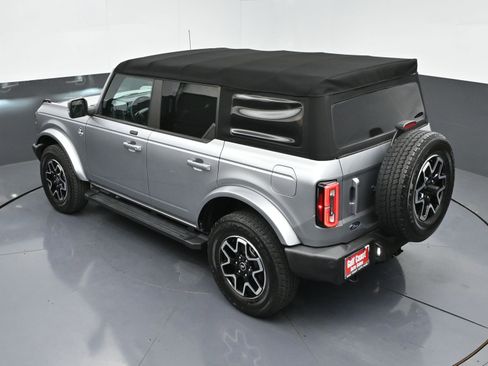 Used 2021 Ford Bronco Outer Banks image 41