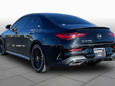 Used 2025 Mercedes-Benz CLA 250 image 11