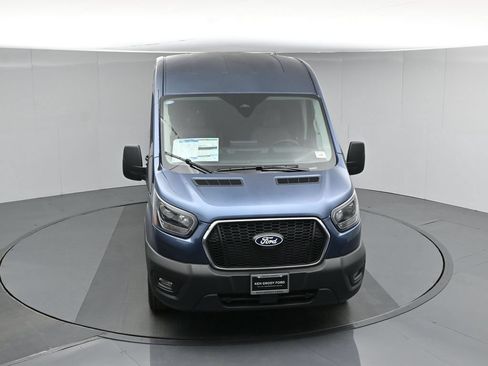 New 2026 Ford Transit 250 148 Medium Roof w/ Exterior Upgrade Package RWD image 32