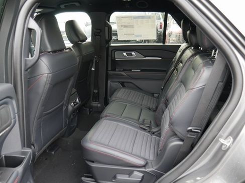 New 2026 Ford Explorer ST-Line w/ ST-Line Street Pack image 23