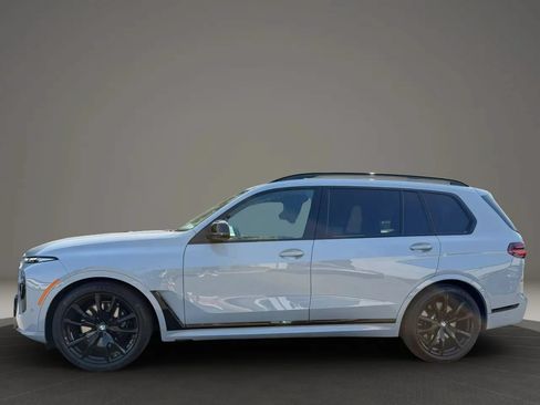 Used 2024 BMW X7 M60i w/ Executive Package AWD/4WD image 8