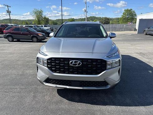 Used 2023 Hyundai Santa Fe SEL image 2