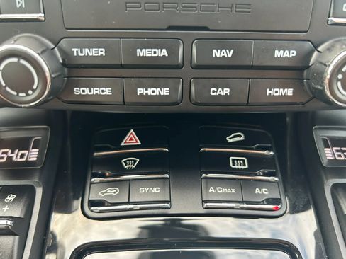 Used 2017 Porsche Cayenne AWD/4WD image 27