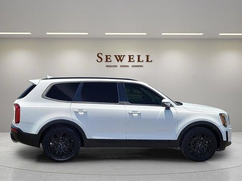 Used 2022 Kia Telluride EX w/ EX Premium Package AWD/4WD image 6