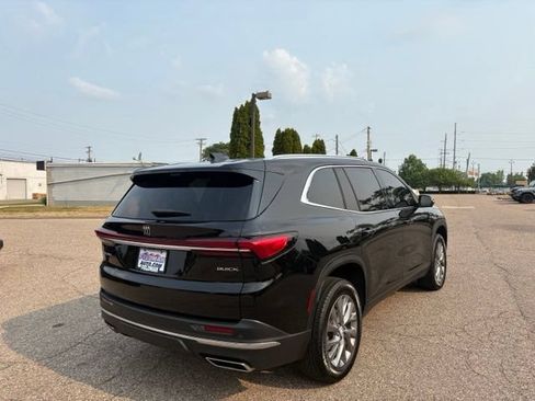 Used 2026 Buick Enclave Preferred w/ Power Package AWD/4WD image 6