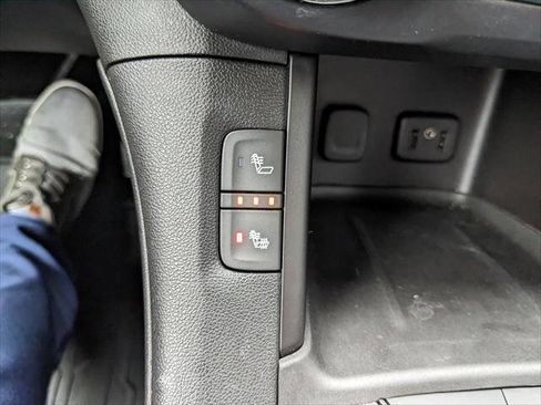 Used 2019 GMC Acadia SLT image 27