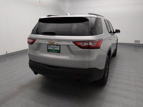 Used 2019 Chevrolet Traverse LT image 7