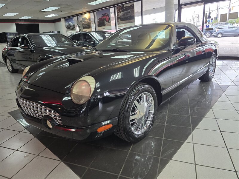 Used 2002 Ford Thunderbird Neiman Marcus RWD image 2