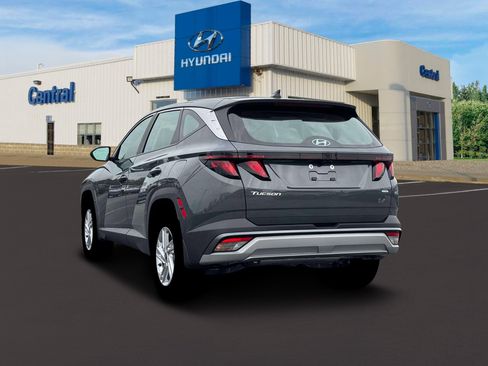 New 2026 Hyundai Tucson SE image 5