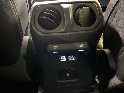 Used 2023 Jeep Wrangler Unlimited Sahara w/ Cold Weather Group AWD/4WD image 13
