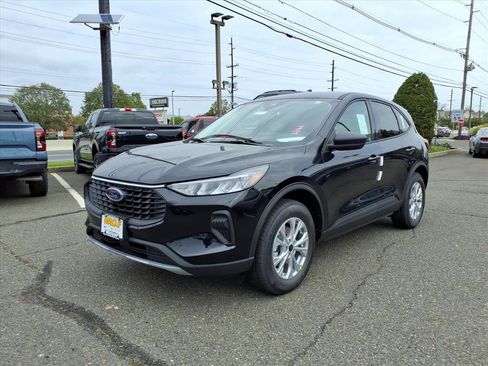 New 2026 Ford Escape Active w/ Cold Weather Package image 3