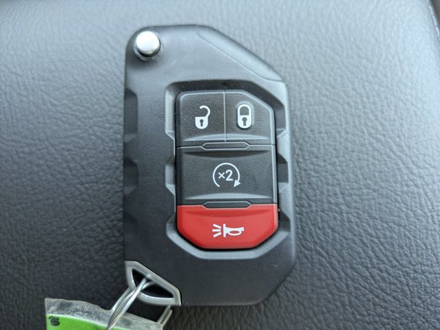 New 2026 Jeep Gladiator Sport AWD/4WD image 31