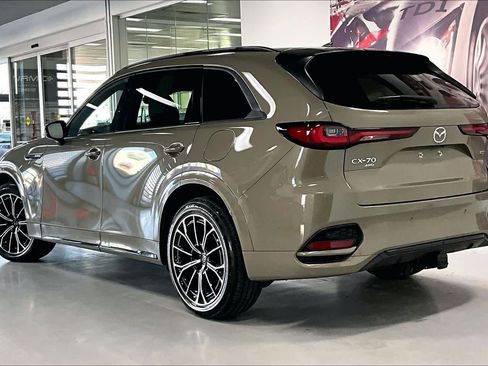 Used 2025 MAZDA CX-70 3.3 Turbo S w/ Premium Package image 4