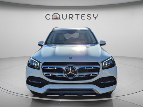 Used 2021 Mercedes-Benz GLS 450 4MATIC image 8