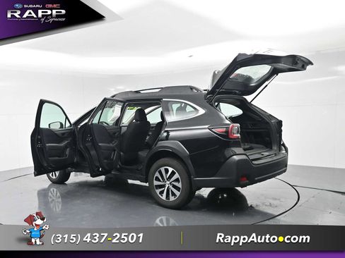 Used 2024 Subaru Outback AWD/4WD image 32