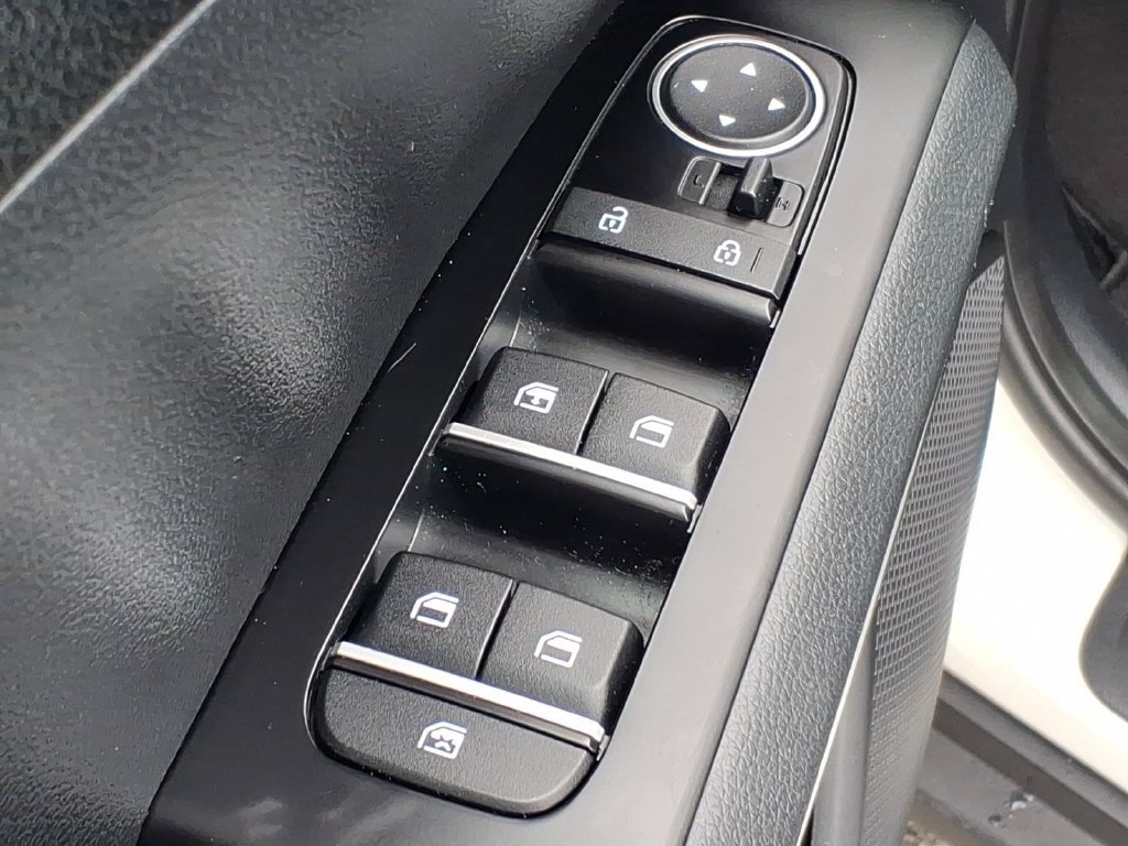 Used 2022 Kia Soul LX w/ Technology Package FWD image 13