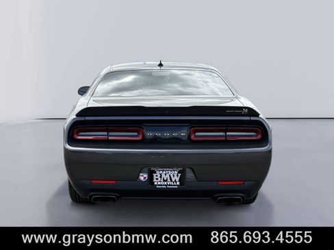 Used 2022 Dodge Challenger R/T Scat Pack w/ Shaker Package RWD image 4