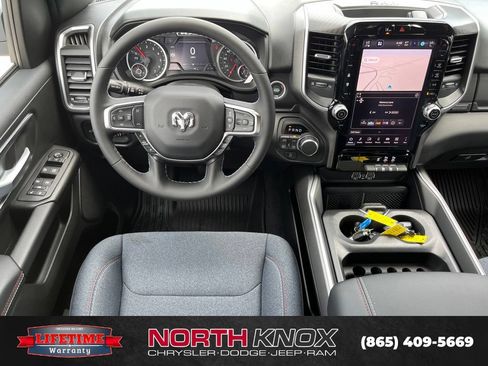New 2026 RAM 1500 Big Horn AWD/4WD image 11