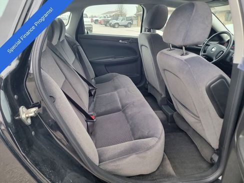 Used 2010 Chevrolet Impala LT w/ Convenience Package image 23