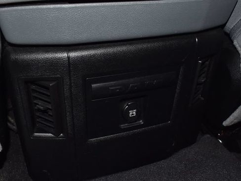 Used 2018 RAM 1500 Big Horn AWD/4WD image 25