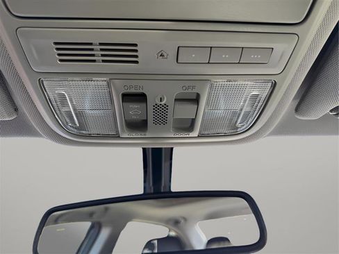 Used 2017 Honda Accord EX-L image 53