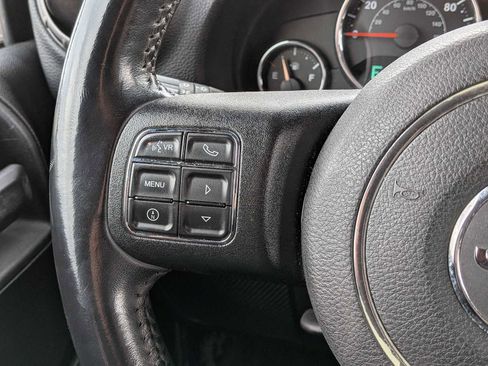 Used 2016 Jeep Wrangler Unlimited Sport w/ Connectivity Group image 21