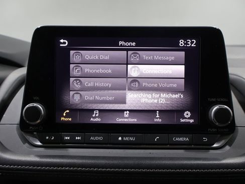 Used 2024 Nissan Rogue SV FWD image 26