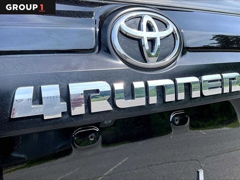 Certified 2024 Toyota 4Runner TRD Off-Road Premium w/ Off Road Premium Plus Package AWD/4WD image 33