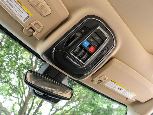 Used 2022 Jeep Grand Cherokee L Limited RWD image 40