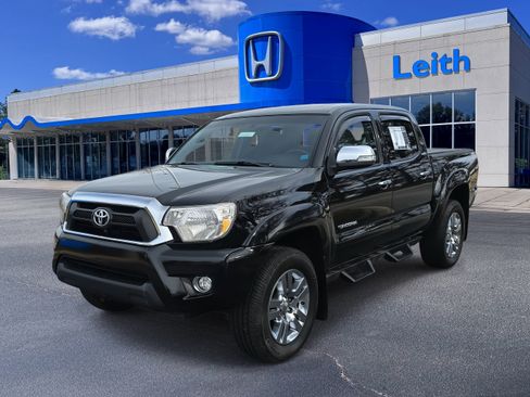 Used 2013 Toyota Tacoma PreRunner w/ Limited Pkg image 1
