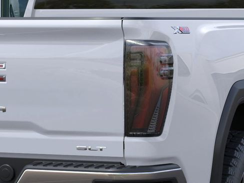 New 2026 GMC Sierra 2500 SLT image 6