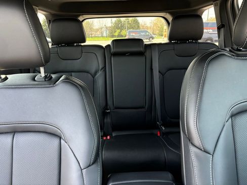 New 2026 Jeep Grand Cherokee Limited Reserve image 14