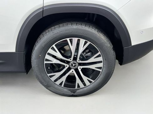 New 2026 Mercedes-Benz GLB 250 4MATIC image 34