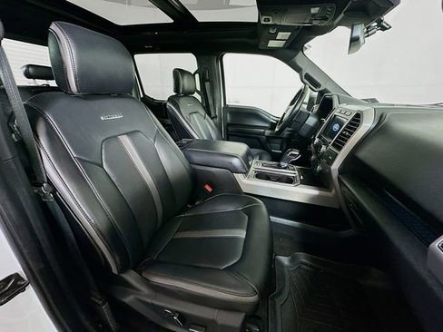 Used 2020 Ford F150 Platinum w/ Equipment Group 701A Luxury AWD/4WD image 34