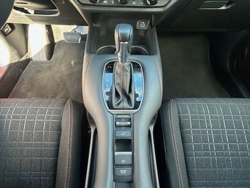 Used 2024 Honda HR-V Sport image 10