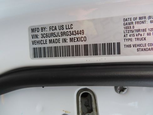 Used 2024 RAM 2500 Big Horn image 25