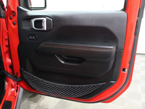 Used 2020 Jeep Gladiator Mojave image 19