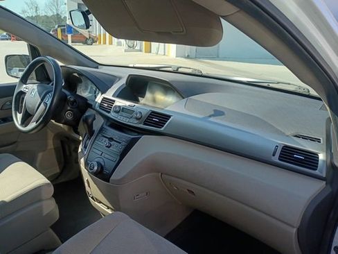 Used 2013 Honda Odyssey LX image 20
