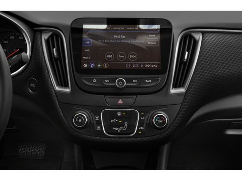 Used 2022 Chevrolet Malibu LS image 43