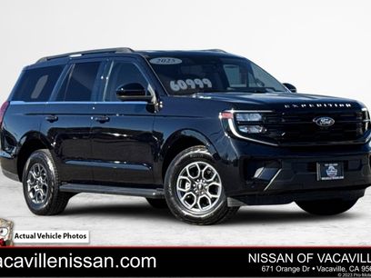 Used 2025 Ford Expedition Active
