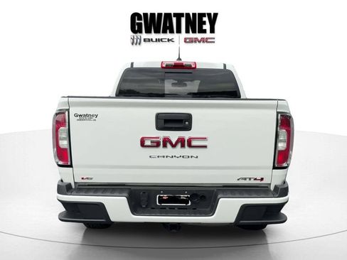 Used 2022 GMC Canyon AT4 w/ Trailering Package AWD/4WD image 6
