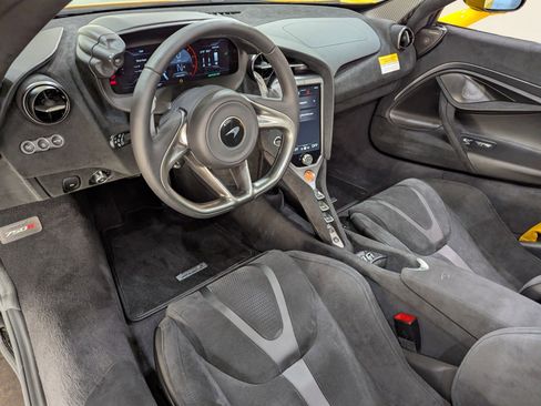 New 2026 McLaren 750S Spider image 7