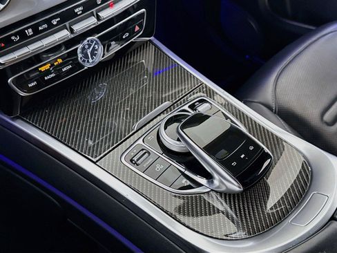 Used 2022 Mercedes-Benz G 550 w/ Exclusive Interior Package image 19