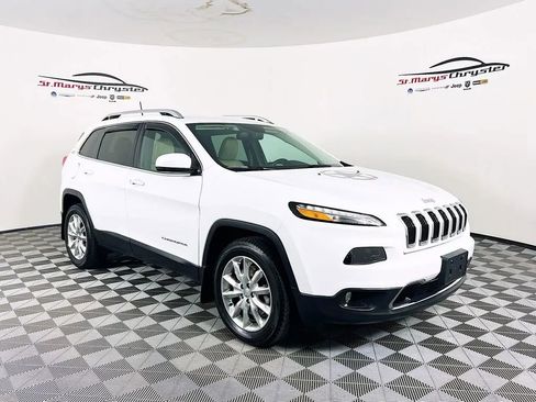 Used 2017 Jeep Cherokee Limited AWD/4WD image 1