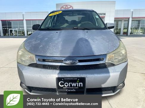 Used 2010 Ford Focus SE FWD image 8